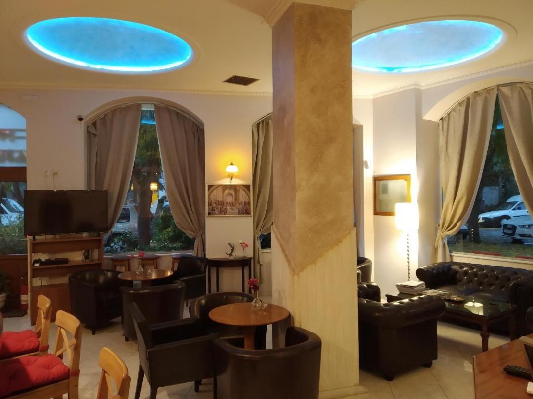 迪瑟尼斯酒店 拉里萨 外观 照片